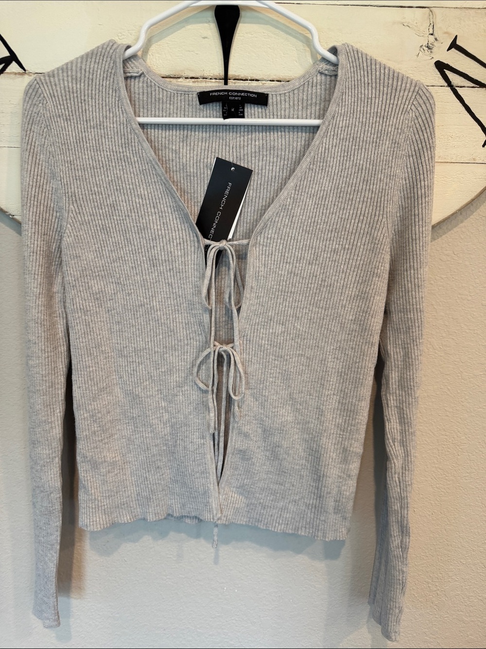 French Connection Light Gray Ribbed Knit V-Neck Sweater Top